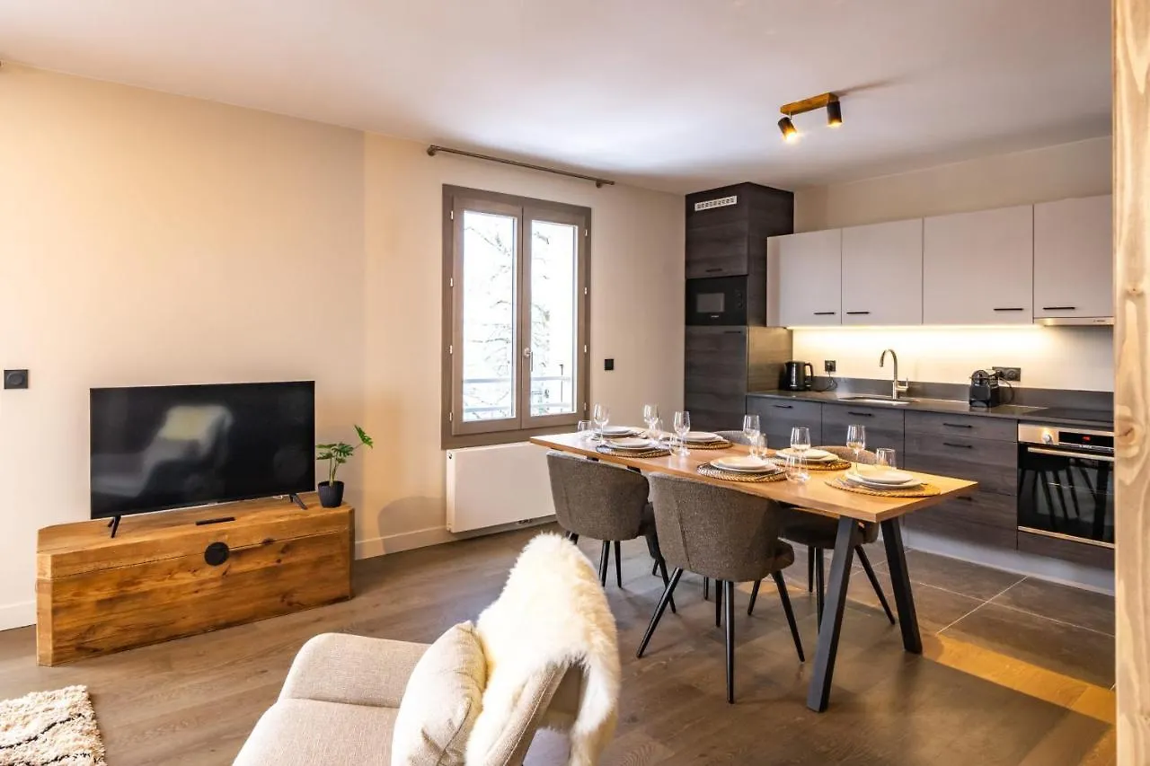 Perle Blanche - Brand New 2 Bedroom Apartment Perfectly Located Chamonix